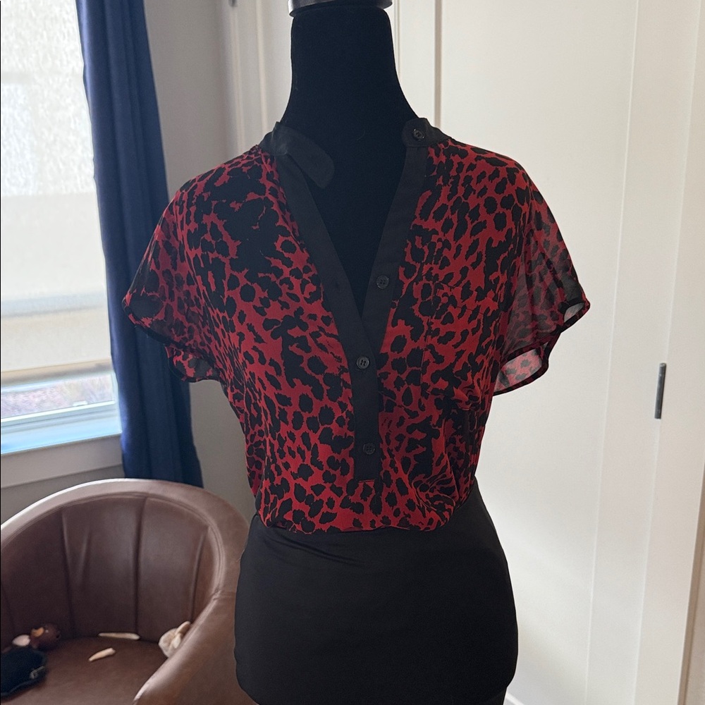Chic Red and Black Leopard Print Blouse